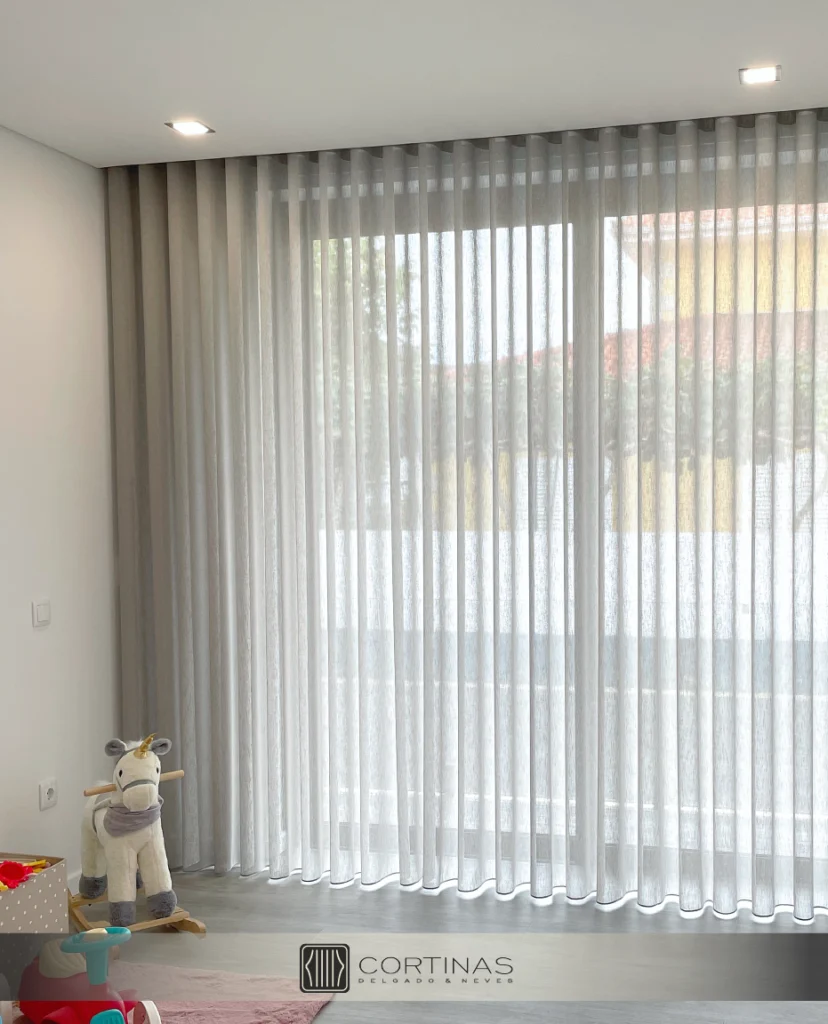ATELIE-de-cortinas-atelie-delgado-NEVES-4-828x1024 Cortinas e Estores